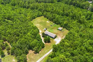 212 Briar Cir, Bumpass, VA 23024 - Photo 3