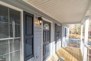 923 Anna Coves Blvd, Mineral, VA 23117 - Photo 3