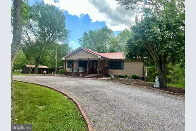 110 Patrick Henry Dr, Louisa, VA 23093 - Photo 3