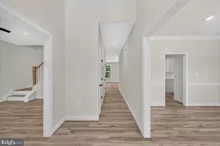 126 Hickory Ln, Bumpass, VA 23024 - Photo 5