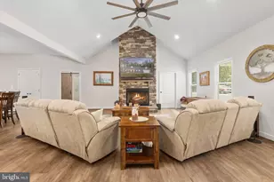 1098 Lake Forest Dr, Mineral, VA 23117 - Photo 13