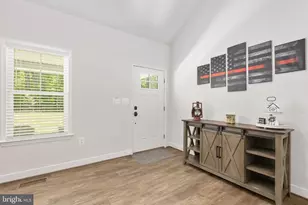 1098 Lake Forest Dr, Mineral, VA 23117 - Photo 11