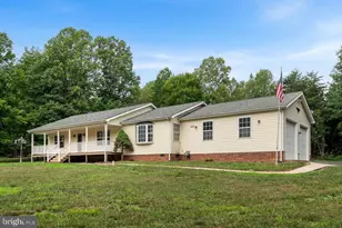 857 Tall Pines Dr, Mineral, VA 23117 - Photo 1