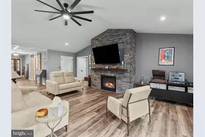 367 Pinehurst Drive, Gordonsville, VA 22942 - Photo 15