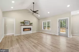 239 Bumpass Rd, Bumpass, VA 23024 - Photo 5