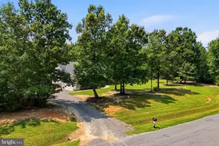 153 Beagle Run Dr, Bumpass, VA 23024 - Photo 45
