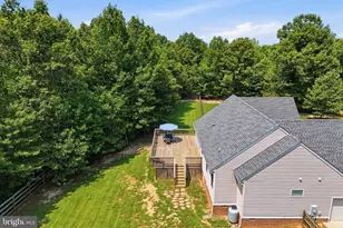 153 Beagle Run Dr, Bumpass, VA 23024 - Photo 51