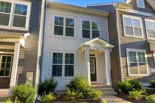 360 Lake Front Dr, Mineral, VA 23117 - Photo 3