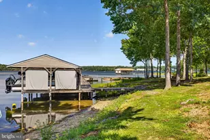 360 Lake Front Dr, Mineral, VA 23117 - Photo 95