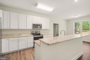 544 Noah's Landing Dr, Bumpass, VA 23024 - Photo 13