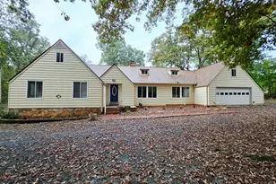 405 Walnut Shade Rd, Louisa, VA 23093 - Photo 1