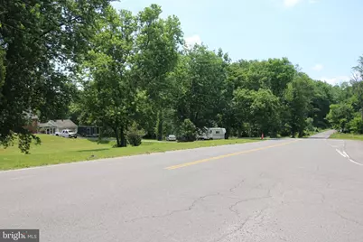 24118 Trailhead Drive, Aldie, VA 20105 - Photo 13