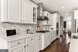 1103 Themis St SE, Leesburg, VA 20175 - Photo 23