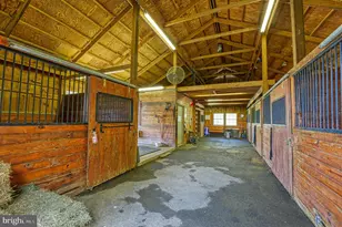 36181 Foxlore Farm Ln, Round Hill, VA 20141 - Photo 65