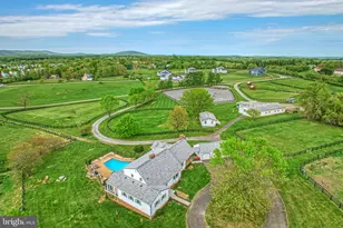 36181 Foxlore Farm Ln, Round Hill, VA 20141 - Photo 53
