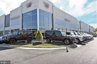 25280 Pleasant Valley Road, Chantilly, VA 20152 - Photo 1