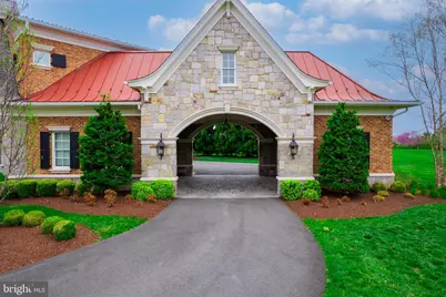 22577 Creighton Farms Drive, Leesburg, VA 20175 - Photo 9