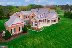 22577 Creighton Farms Dr, Leesburg, VA 20175 - Photo 5