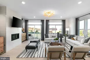 22846 Tawny Pne Sq, Brambleton, VA 20148 - Photo 3