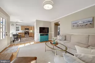 21039 Barcroft Way, Sterling, VA 20164 - Photo 27