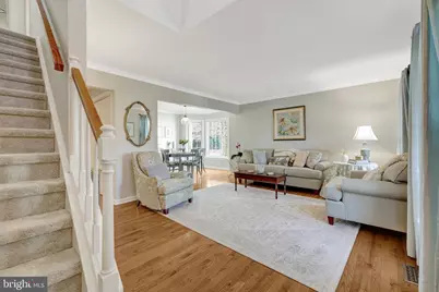 21039 Barcroft Way, Sterling, VA 20164 - Photo 5