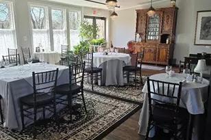 6 W Loudoun St, Round Hill, VA 20141 - Photo 11