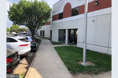 22923 Quicksilver Drive #101, Sterling, VA 20166 - Photo 3