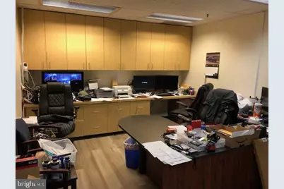 22923 Quicksilver Drive #101, Sterling, VA 20166 - Photo 9