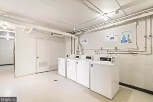 125 Clubhouse Dr SW, Leesburg, VA 20175 - Photo 17