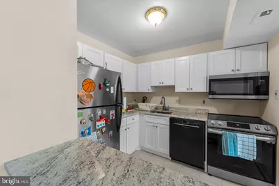 125 Clubhouse Drive SW #11, Leesburg, VA 20175 - Photo 11