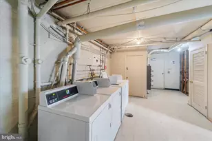 125 Clubhouse Dr SW, Leesburg, VA 20175 - Photo 19