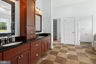 37016 Longmoor Farm Ln, Hillsboro, VA 20132 - Photo 35