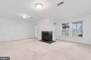 20687 Waterfall Branch Terrace, Sterling, VA 20165 - Photo 9