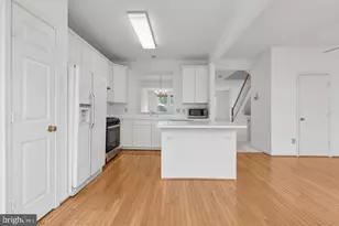 20687 Waterfall Branch Terrace, Sterling, VA 20165 - Photo 27