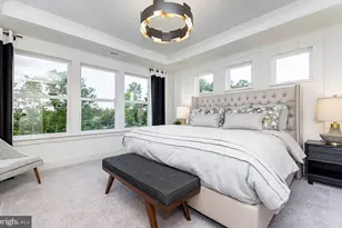 18437 Sugar Snap Cir, Leesburg, VA 20176 - Photo 9