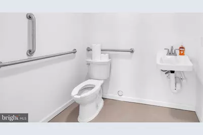 412 Madison Trade Plaza SE, Leesburg, VA 20175 - Photo 23