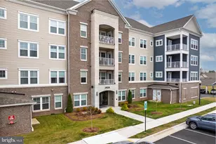 21630 Hawksbill High Cir, Sterling, VA 20164 - Photo 51