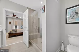 21630 Hawksbill High Cir, Sterling, VA 20164 - Photo 29