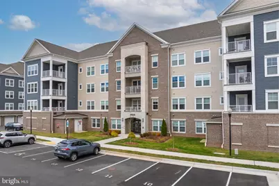 21630 Hawksbill High Circle #204, Sterling, VA 20164 - Photo 3