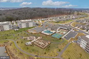 21630 Hawksbill High Cir, Sterling, VA 20164 - Photo 59