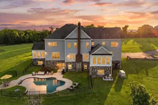 22077 Oatlands Rd, Aldie, VA 20105 - Photo 3