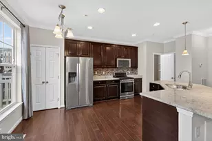 43368 Town Gate Square, Chantilly, VA 20152 - Photo 7