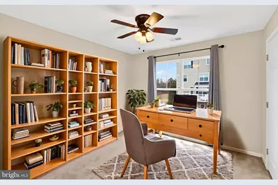 43368 Town Gate Square, Chantilly, VA 20152 - Photo 21