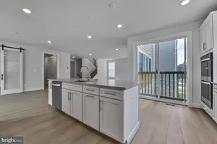 42010 Night Nurse Cir, Ashburn, VA 20148 - Photo 23