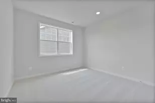 42010 Night Nurse Cir, Ashburn, VA 20148 - Photo 47