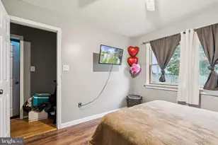 805 N York Rd, Sterling, VA 20164 - Photo 13