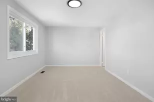 500 Giles Pl, Sterling, VA 20164 - Photo 21