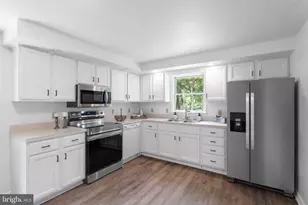 21087 Goldfinch Ln, Leesburg, VA 20175 - Photo 5