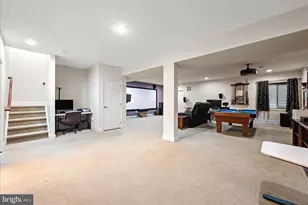 23052 Sunbury St, Ashburn, VA 20148 - Photo 19