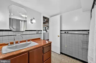 45545 Lakeside Dr, Sterling, VA 20165 - Photo 59